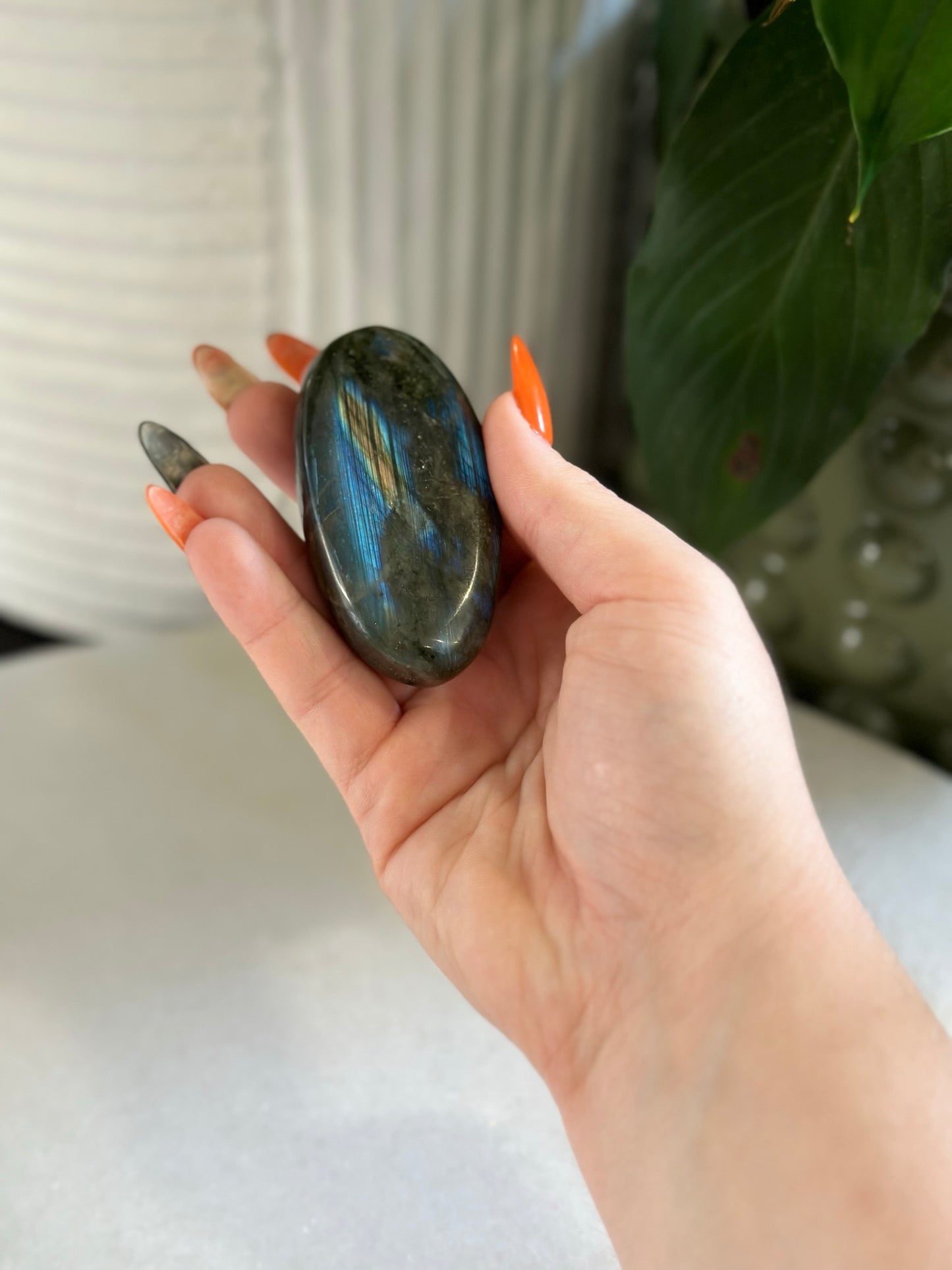 Labradorite Palmstone